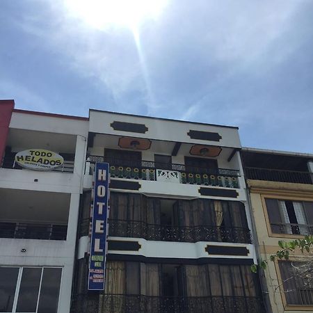 Hotel Confort Cuba 페레이라 외부 사진